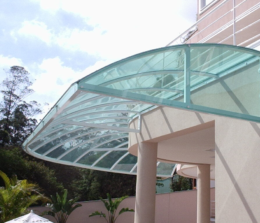 toldo em policarbonato e1685542494511